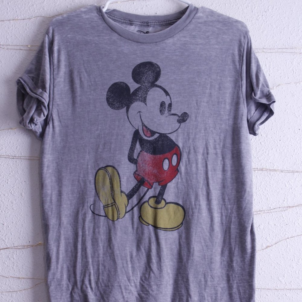 Women's Short Sleeve Disney Mickey Mouse Graphic Tee Size M